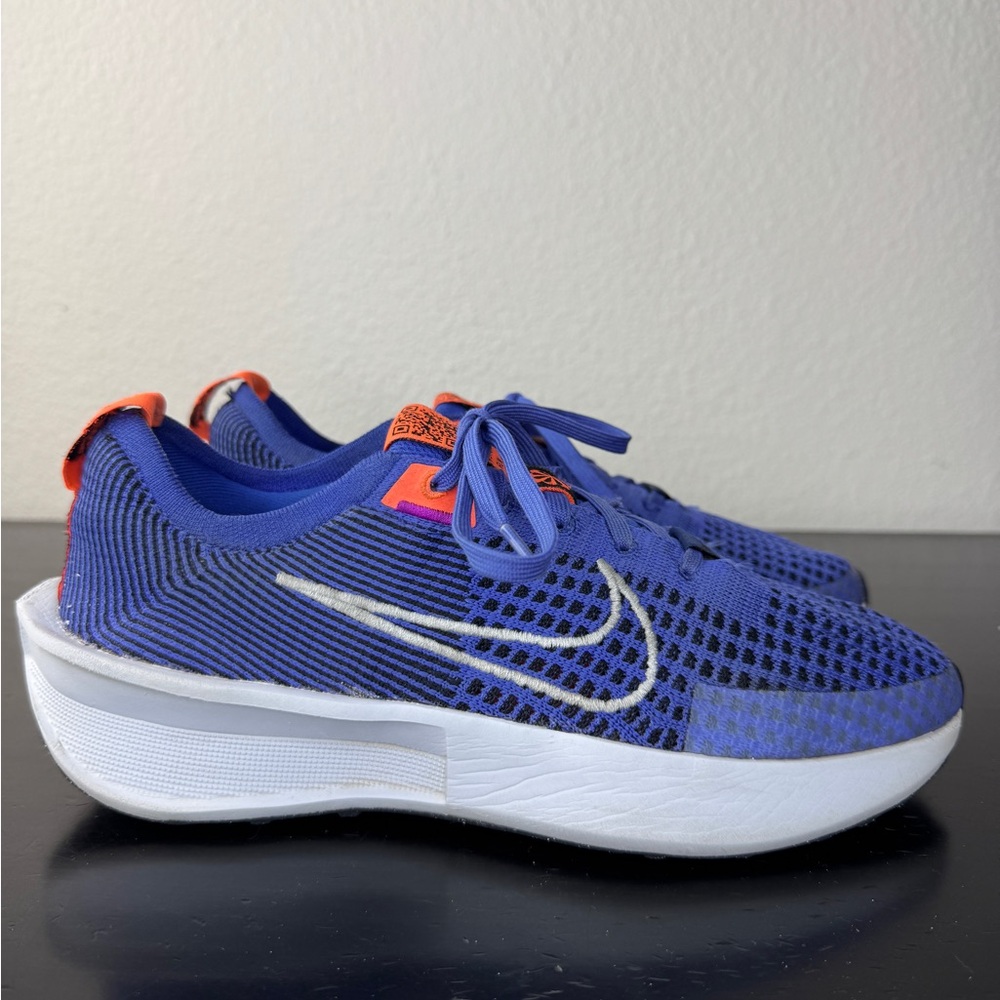 Size 7.5 - Nike Interact Run Astronomy Blue